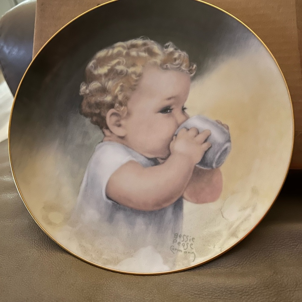 Bessie Pease Baby Plate with Gold Rim